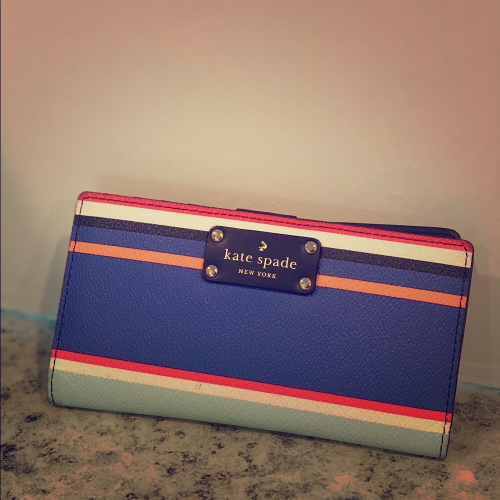 Kate spade wallet